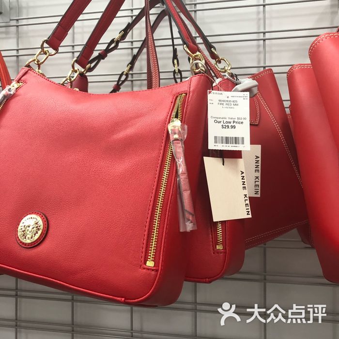 新泽西花园奥特莱斯名品购物中心