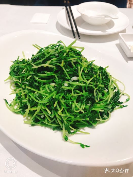 蒜蓉豆苗