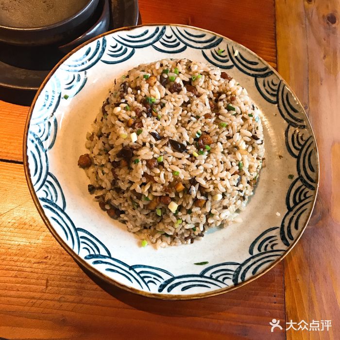 贰楼·音乐啤酒夜食堂鸡米芽菜炒饭图片 - 第335张
