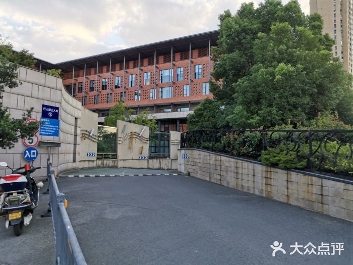 苏州市实验小学校图片