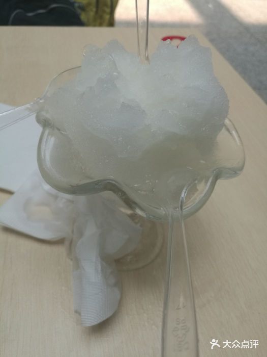 看来全国提高机场餐饮的品质与服务并未涉及