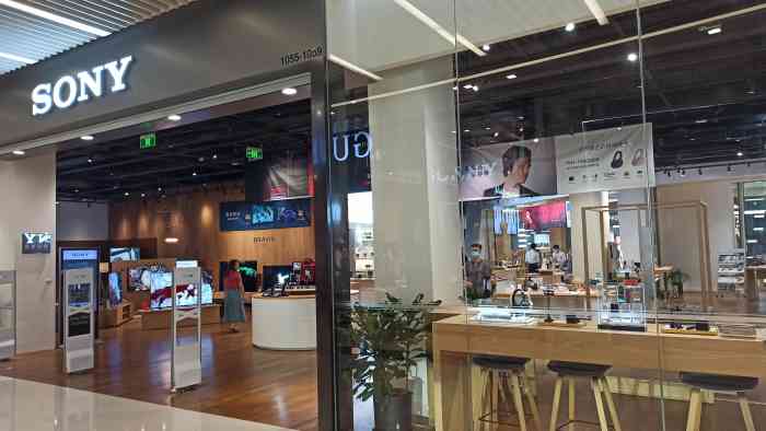 sony store 索尼(成都来福士店)-"如果不是索尼,或许就根本没有我对