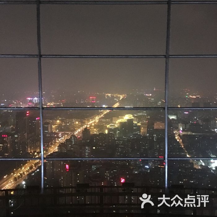 中央电视塔空中观景旋转餐厅图片-北京自助餐-大众点评网