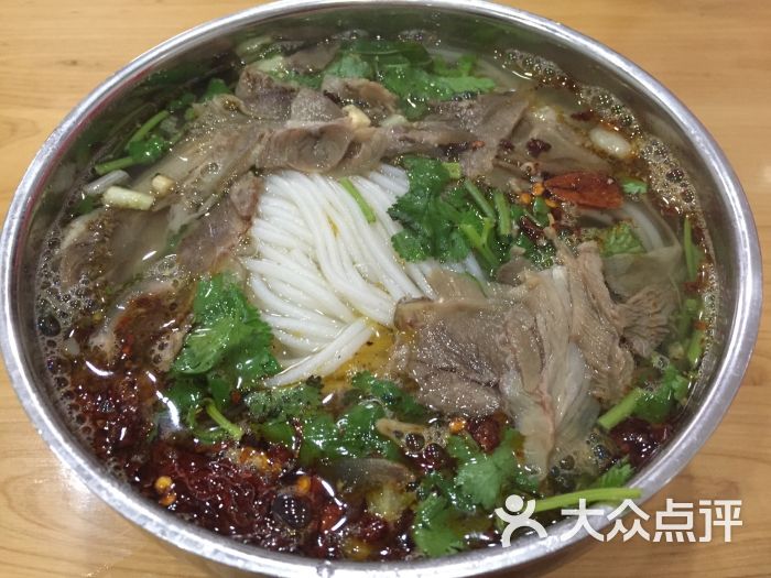 向佳水城向佳羊肉粉(黔灵东路店)图片 第24张