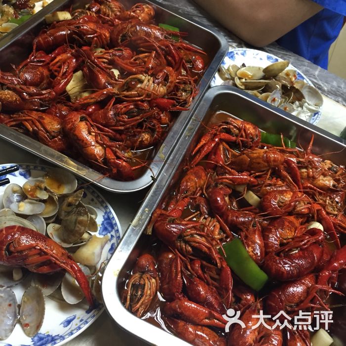 海鲜打边炉食材_打边炉的各种丸子_海鲜打边炉(3)
