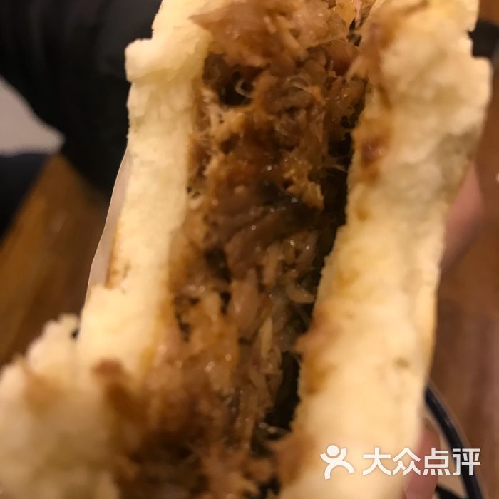 西安老味赵记腊汁肉夹馍