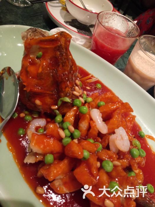 新白鹿餐厅(百联西郊店)