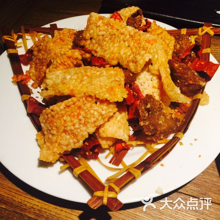 香酥牛肉锅巴