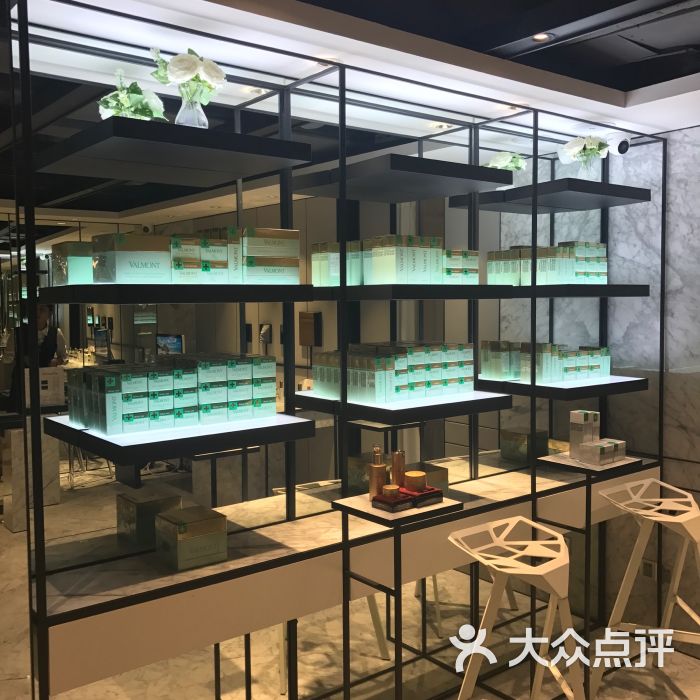 艺颜之家yiibeauty(法尔曼valmont店)图片 - 第4张