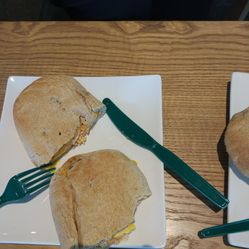 星巴克(新燕莎奥特莱斯店)电话,地址,营业时间