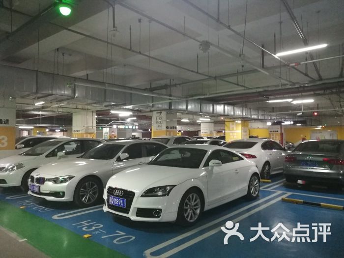 大悦城地下停车场图片 - 第4张