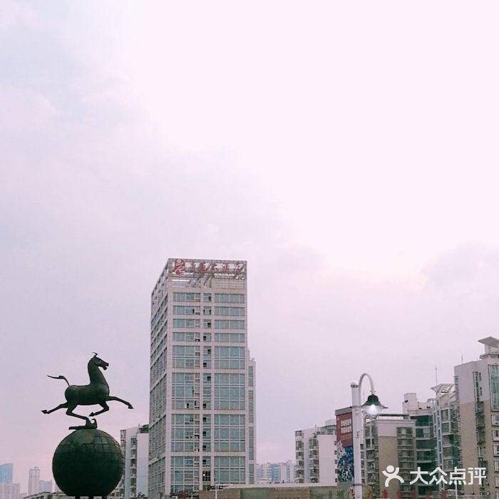 赣州火车站图片