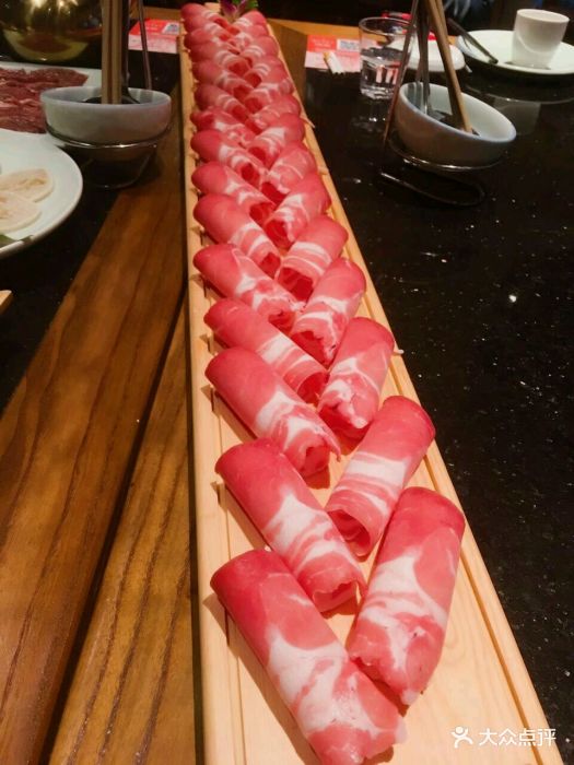 四川香天下火锅(1912店)一米一羊肉图片 - 第1张