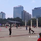 利州广场,广元的地标性建筑之一