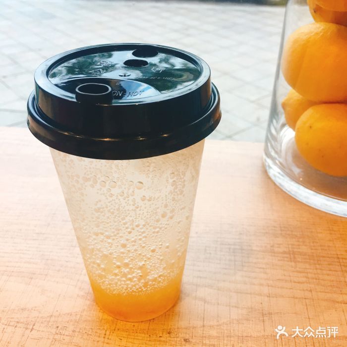 芒果气泡水