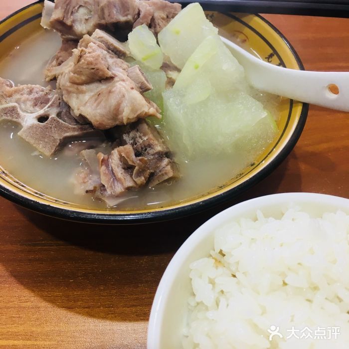 骨头汤饭(南通大学店)冬瓜排骨汤图片