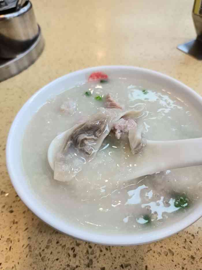 猪杂枸杞汤饭,好好吃!配的鼓油好香