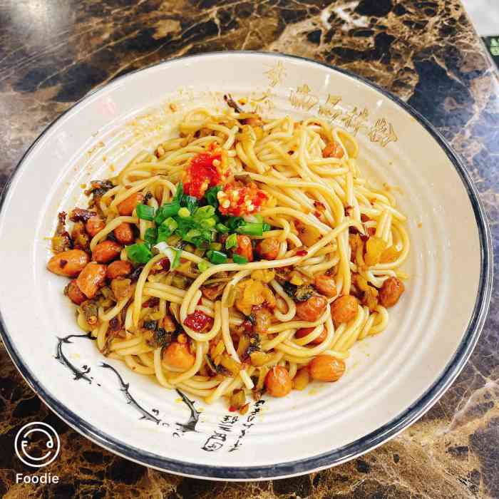 李大叔南昌拌粉(金沙江路店"下午有点小饿,出来觅点食,找到这里外卖