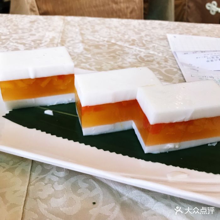 椰汁芒果糕