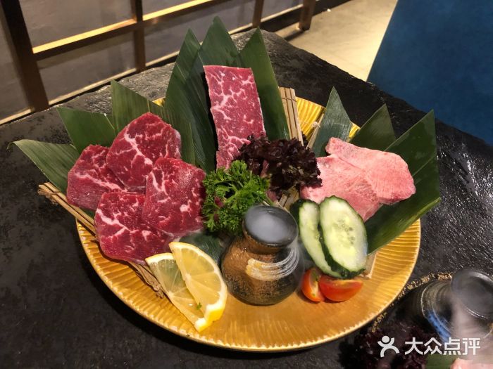 乐焰烤肉·超级放题(天河店-顶级澳洲和牛拼盘-菜-顶级澳洲和牛拼盘