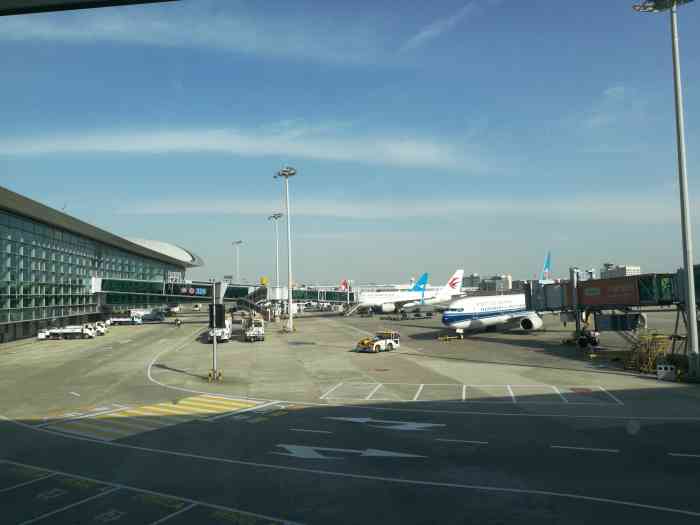 萧山国际机场t2航站楼-"第一次来杭州的萧山机场,没进来之前的感觉.