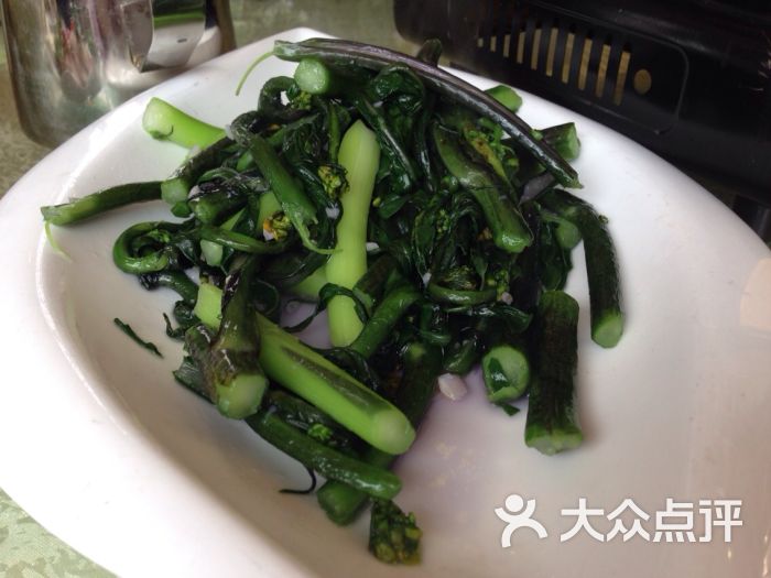 蒜蓉红菜苔