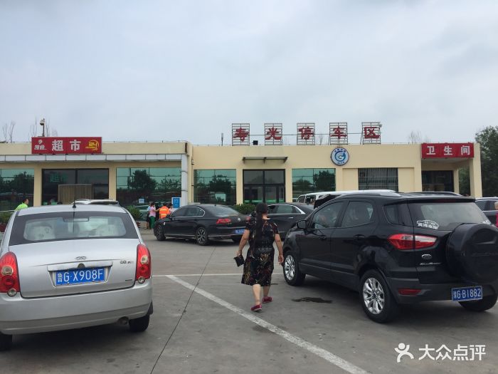 中国寿光高速石化服务区加油站图片