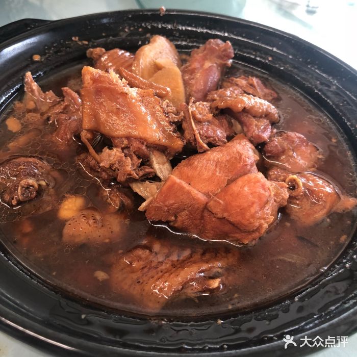 咱们先说说服务态度,服务员说话很冲,不尊.-腾