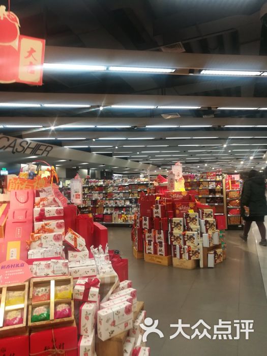 ole"精品超市(万象城商场店)图片 - 第3张