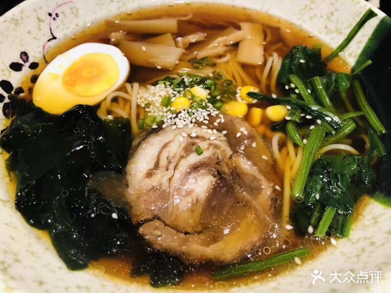 日式酱油拉面