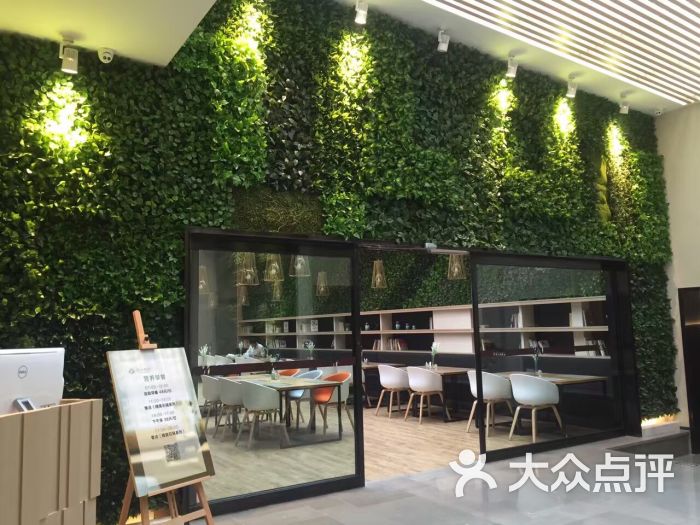 亚朵酒店(秦皇岛香玺海店)地址,电话,价格,预定