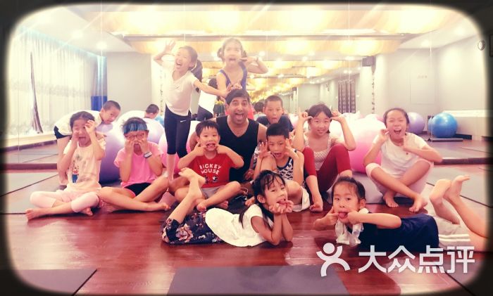 kumar yoga(酷玛印度瑜伽馆-kumar yoga-kids yoga儿童瑜伽-课程-kum