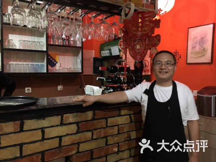 中餐馆老板兼厨师