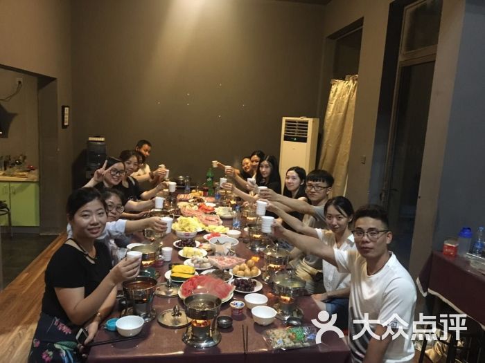 时光团建别墅户外拓展活动策划图片 - 第1张