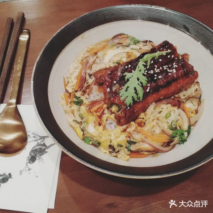 山禾田日式料理鳗鱼滑蛋饭图片