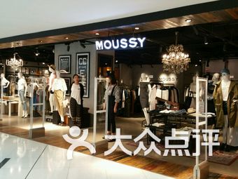 丰城婚纱店_江西丰城活埋乡长图(3)