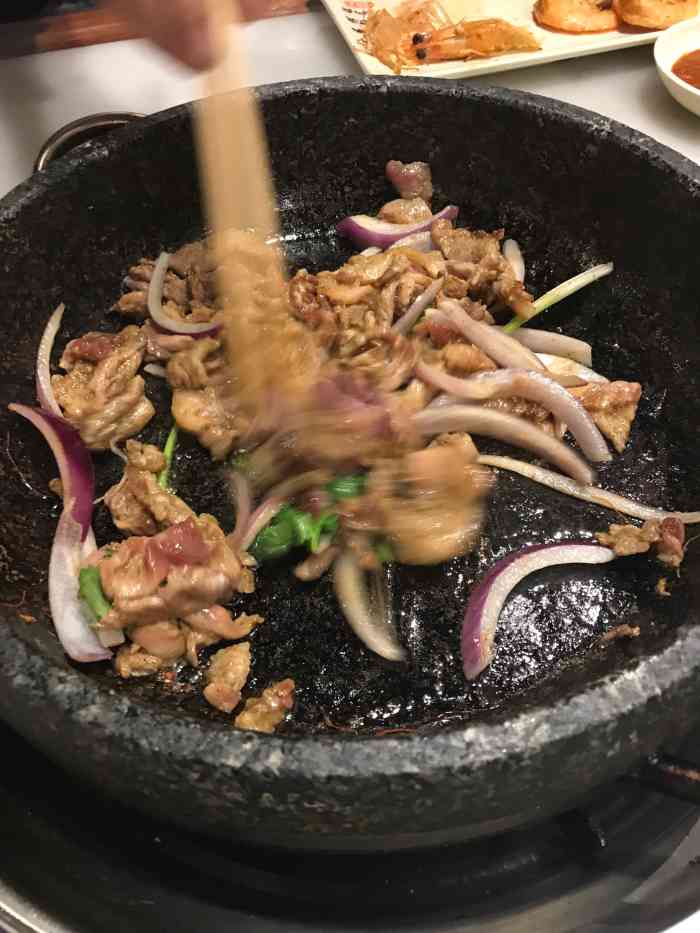 虎坊桥石锅烤肉(北苑店)