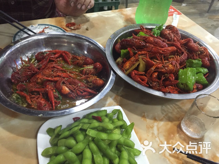 金湖龙虾(万嘉南苑店)的点评