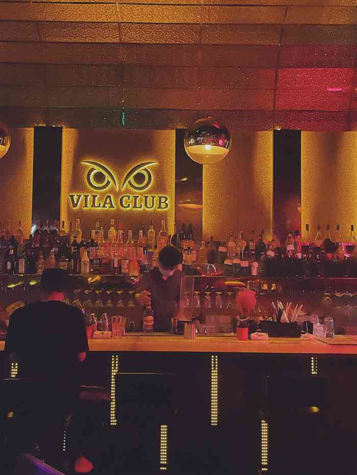 vila club维拉酒吧(5号停机坪店)-"06推荐指数:82158215