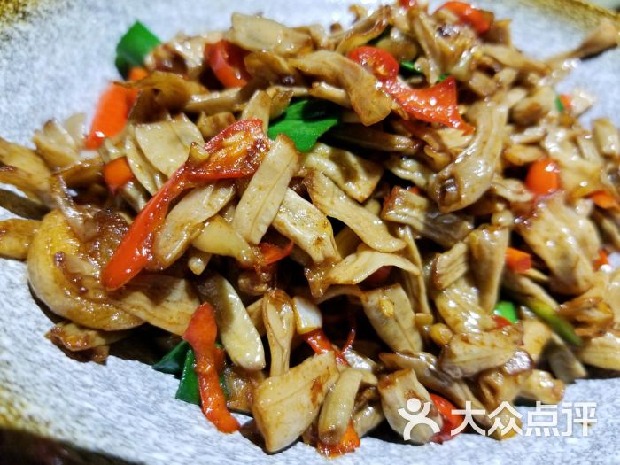 卜豆角炒肉