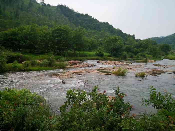 四岭水库-"自驾游去余杭径山古道玩,沿途偶然路过,发.