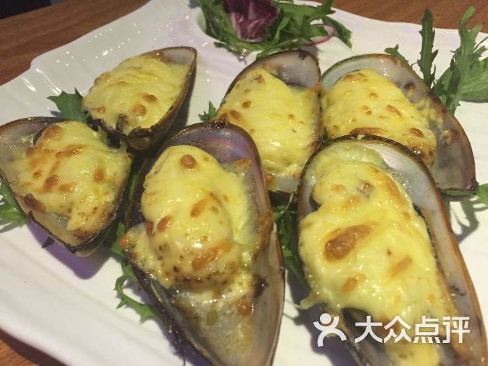 芝士焗青口