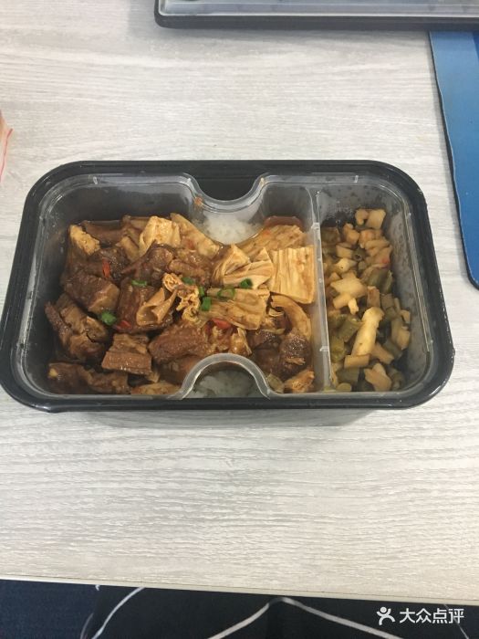 腐竹牛腩饭