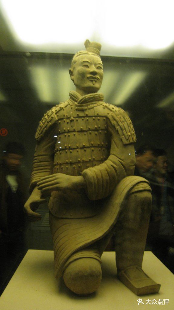 秦始皇帝陵博物院(兵马俑)跪射俑图片 - 第0张