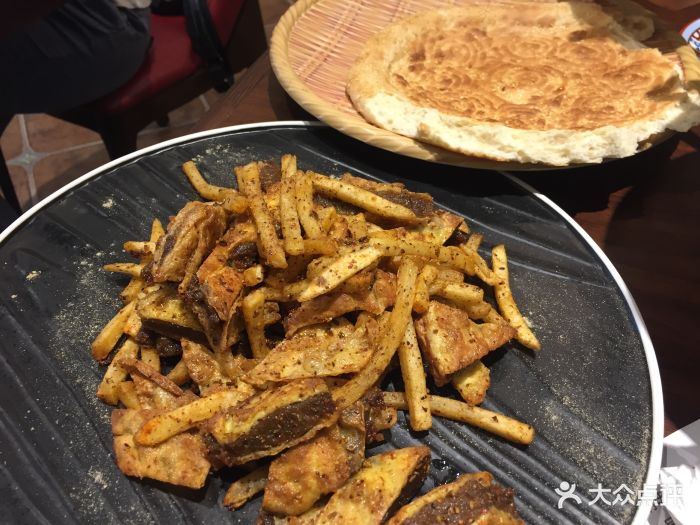 椒盐牛肉夹沙