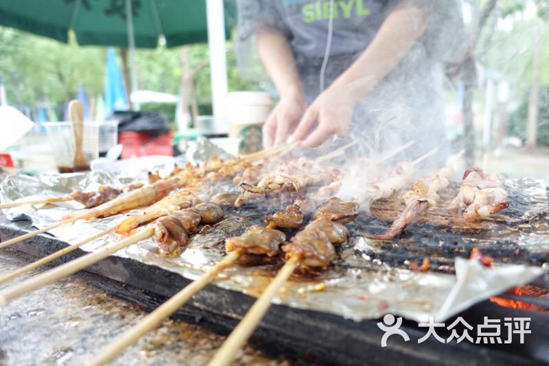 顾村公园烧烤区鸡胗图片 - 第3张