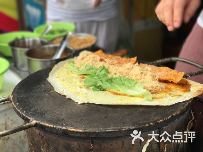 正宗山东沂蒙山杂粮煎饼肉松煎饼图片 - 第2张