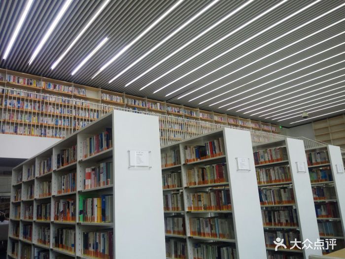 天津图书馆(文化中心分馆)内景图片 - 第11张