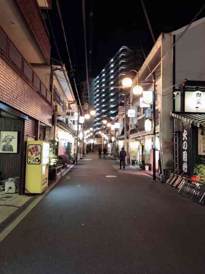 飞田新地料理组合-"大阪有五大新地,分别是飞田新地,松岛新地.