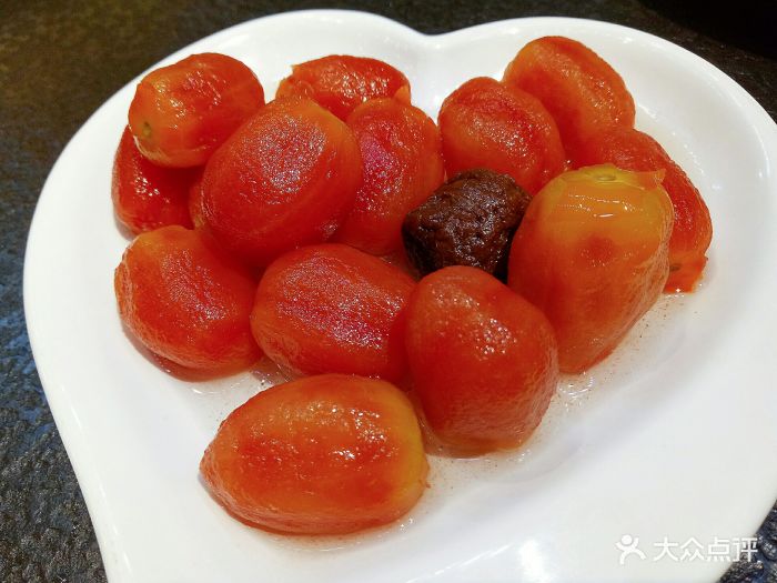 话梅圣女果